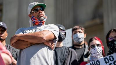 Участники Black Lives Matter устроили погромы в западных городах США