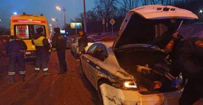Во Владивостоке полицейский погиб от удара отлетевшего после ДТП автомобиля