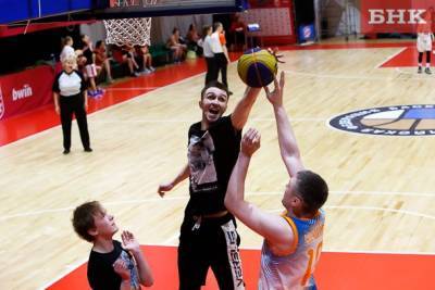 В Коми выявили лучших игроков в баскетбол 3х3