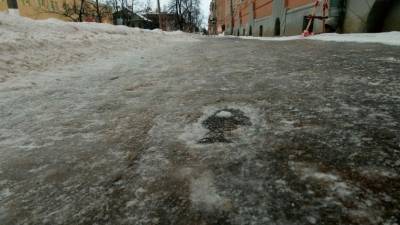 Упавшая с крыши глыба снега убила прохожего в Петрозаводске