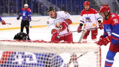 Лукашенко не верит в победу петербургского СКА над московским "Динамо" в Кубке Гагарина