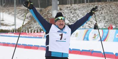 Лукашенко победил в гонке Минской лыжни - видео рассмешило сеть - ТЕЛЕГРАФ
