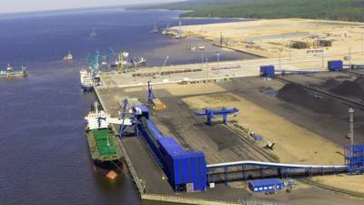 Дрозденко оценил перевалку белорусских грузов в портах Ленобласти
