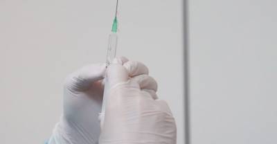 Центр "Вектор" намерен зарегистрировать новую вакцину от оспы в 2021 году