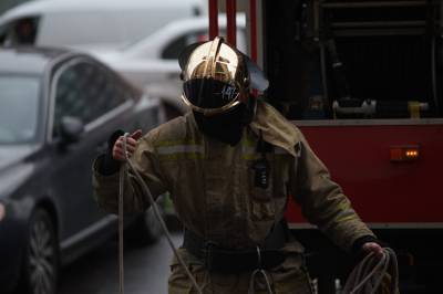 Из-за пожара в доме на Витебском проспекте эвакуировали 70 человек