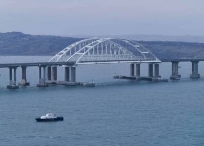 Украинский «учёный» заявил, что Крымский мост может «обрушиться» из-за грязевого вулкана