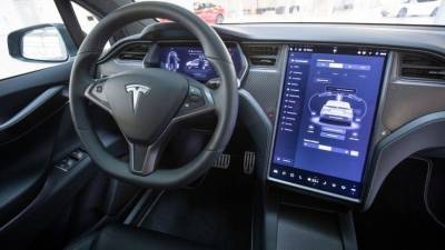 Как автомобиль Tesla спас жизнь своему водителю?