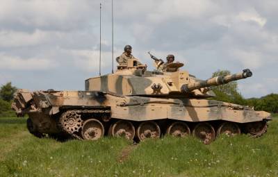 Эксперт назвал критические недостатки танков Великобритании