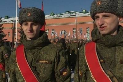 Братья-близнецы из Иванова откроют Парад Победы в Москве
