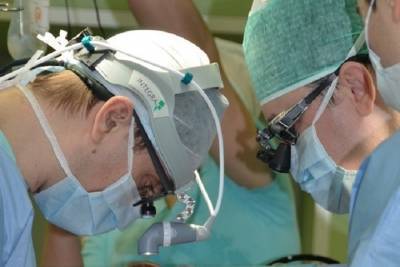 Младенцу с редкой аномалией аорты сделали операцию в Новосибирске