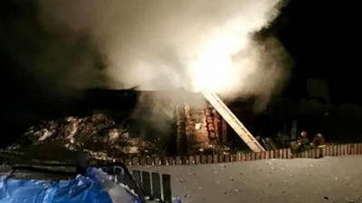 Дело возбудили после гибели трех человек в пожаре под Новосибирском