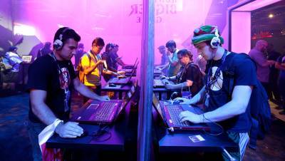 «Лаборатория Касперского»: более 50% российских геймеров мечтают о работе в игровой индустрии