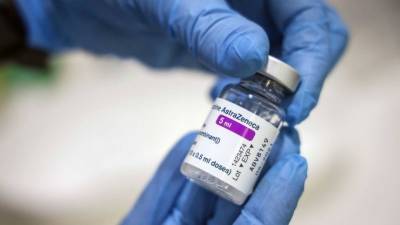 В Европе приостанавливают использование вакцины AstraZeneca