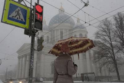Из-за погоды в Санкт-Петербурге вновь образовались 8-балльные пробки
