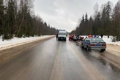 В Тверской области водитель потерял управление и попал в ДТП на «встречке»