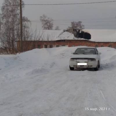 В кузбасском городе из-за снега обрушилась часть крыши многоквартирного дома