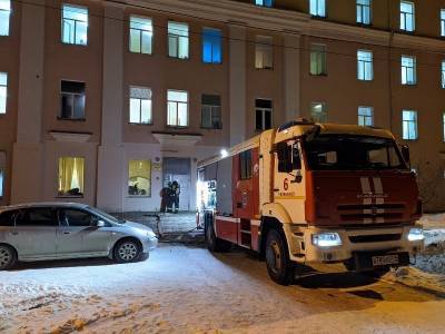 В ОКБ № 2 Челябинска из-за загоревшегося матраца эвакуировали 45 человек