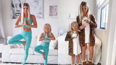 Мама с дочерью создают стильные family look: они стали настоящими звездами