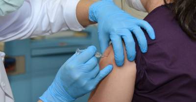 В воскресенье вакцину от Covid-19 получили 64 человека