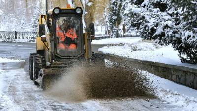 В Подмосковье оценили объём работ по уборке снега за время зимнего сезона