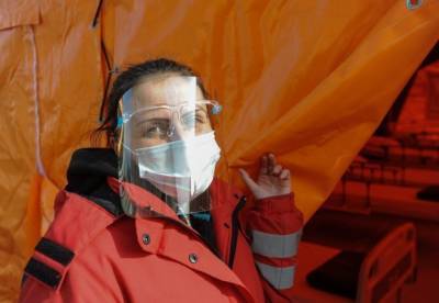 Ковидное цунами: выдержит ли Украина третью волну коронавируса