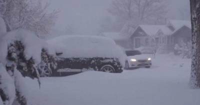 Снежный шторм накрыл семь штатов США (фото, видео)