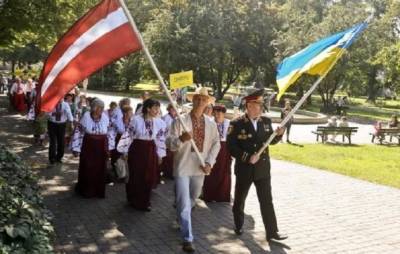 Из Всемирного конгресса украинцев исключили «предателей» из Латвии