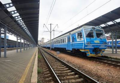 В Киеве запустили модернизированную электричку City Express