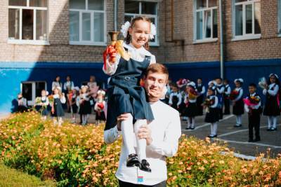 Дмитрий Захаров - С 1 апреля в Чебоксарах начнется запись детей в первый класс - cheb.mk.ru - Чебоксары