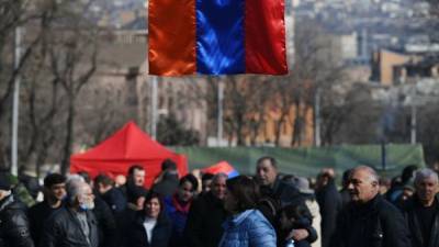 Воля есть, консенсуса нет: Армения никак не решится на досрочные выборы