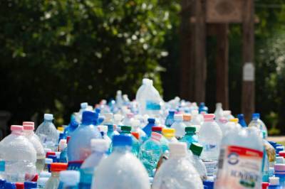 В Петербурге будут перерабатывать пластик в нефтехимическое сырье