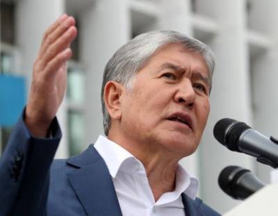 Сидящий в тюрьме Атамбаев вспоминает, как Россия и Китай помогали Киргизии