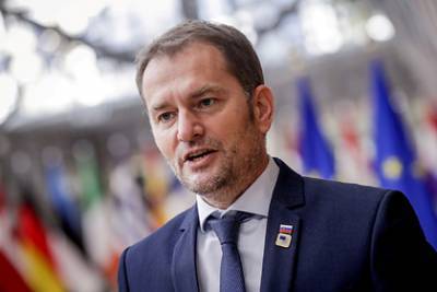 Премьера Словакии захотели отправить в отставку из-за поставок «Спутник V»