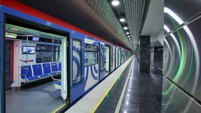 Парк поездов на Кольцевой линии метро Москвы обновится к концу года