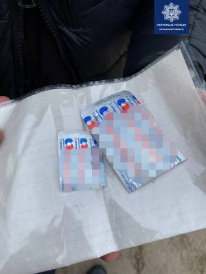 За минувшие сутки патрульные обнаружили наркотические вещества в Северодонецке, Лисичанске и Рубежном