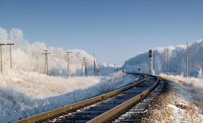 Тюменца на железнодорожных путях насмерть сбил поезд