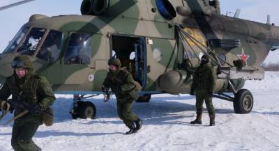 Совместные учения десантников проходят одновременно в России и...