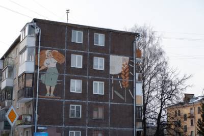Пока муралы не стали мейнстримом: как в Пскове украшали дома в советские годы