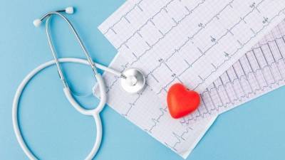 Рискуют все: Как коронавирус влияет на работу сердца и можно ли это предотвратить