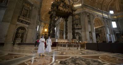 В Ватикане отказались благословлять однополые браки