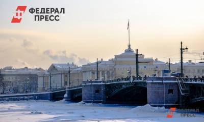 В Петербурге с 15 марта начнут разводить мосты