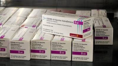 Германия в целях предосторожности приостановила вакцинацию препаратом AstraZeneca