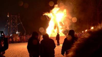 Тысячи пензенцев проводили зиму праздничными гуляньями