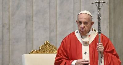 Католическая церковь не будет благословлять однополые союзы: Ватикан выступил с неожиданным заявлением