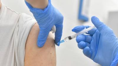 Минздрав ФРГ приостановил использование вакцины AstraZeneca