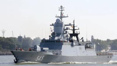Российский корвет «Стойкий» и танкер «Кола» завершили визит в Оман