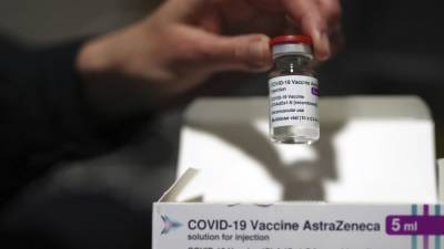 Франция и Италия приостановили применение вакцины от AstraZeneca