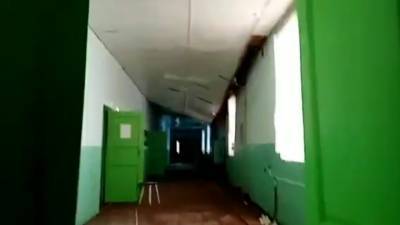 В сельской школе Татарстана обрушилась крыша
