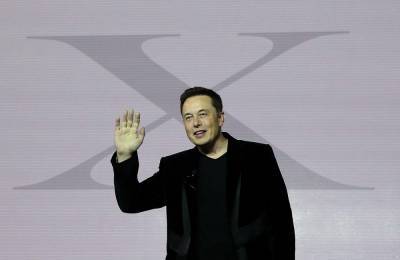 Илон Маск – "Технокороль", Зак Киркхорн – "Мастер монет": Tesla переименовала главные должности