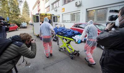 В Латвии выявили семь случаев "угандийского" штамма коронавируса